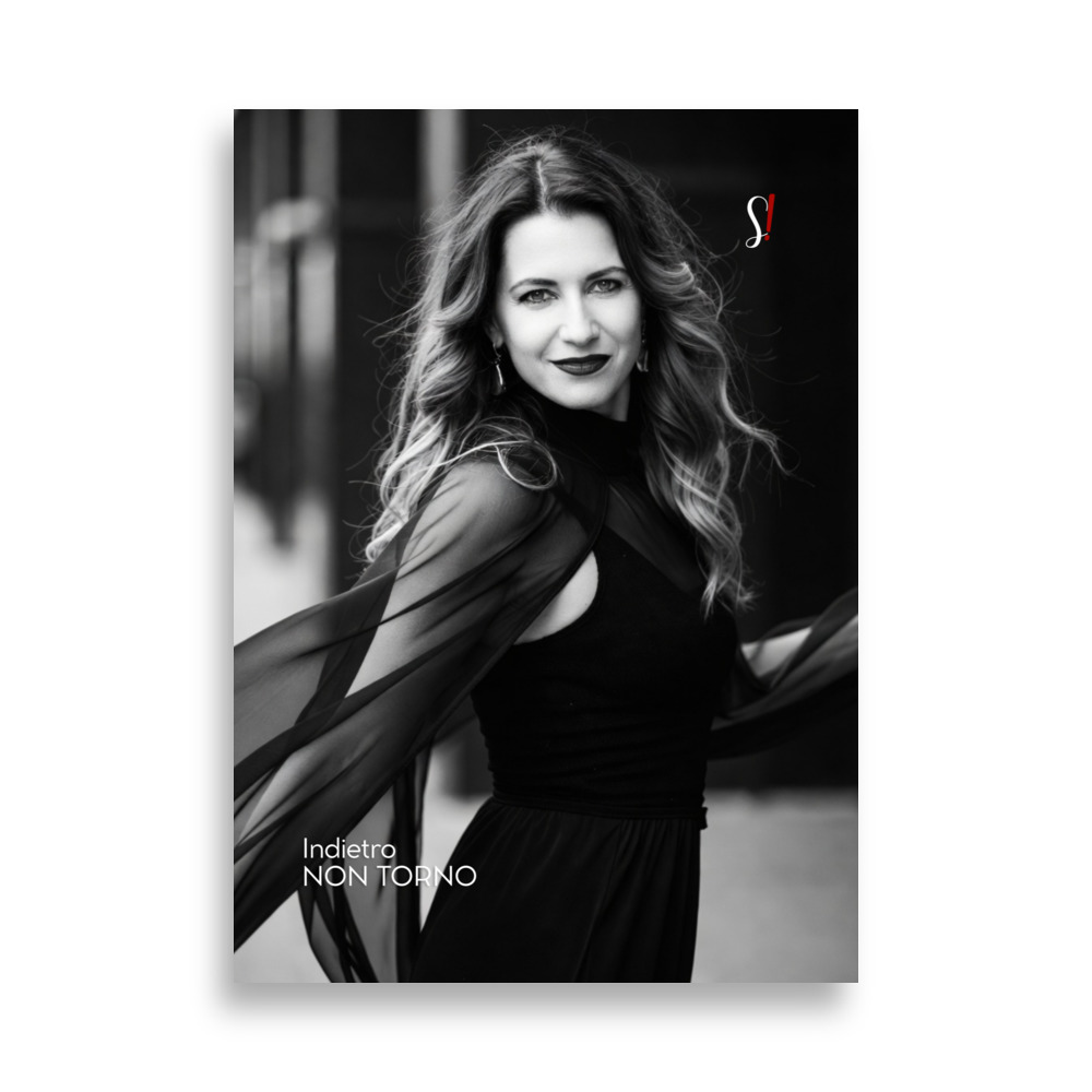 Poster “Indietro non torno” (V6) – Ancore Slegata! 1 donna che cammina e guarda l'obiettivo
