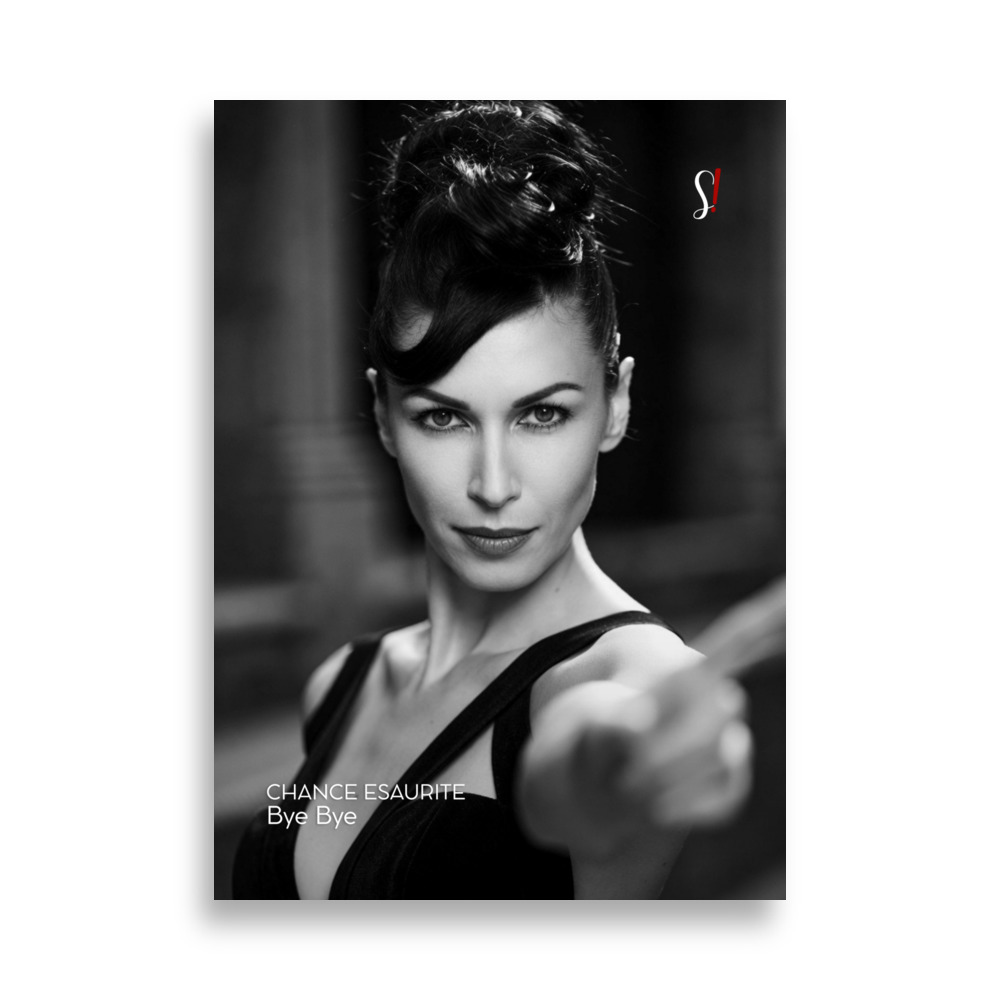 Poster “Chance esaurite. Bye bye.” (V4) - Ancore Slegata! 1 donna elegante che guarda obiettivo e indica con sguardo di sfida